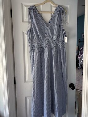 Old Navy Blue and White Striped Midi Dress